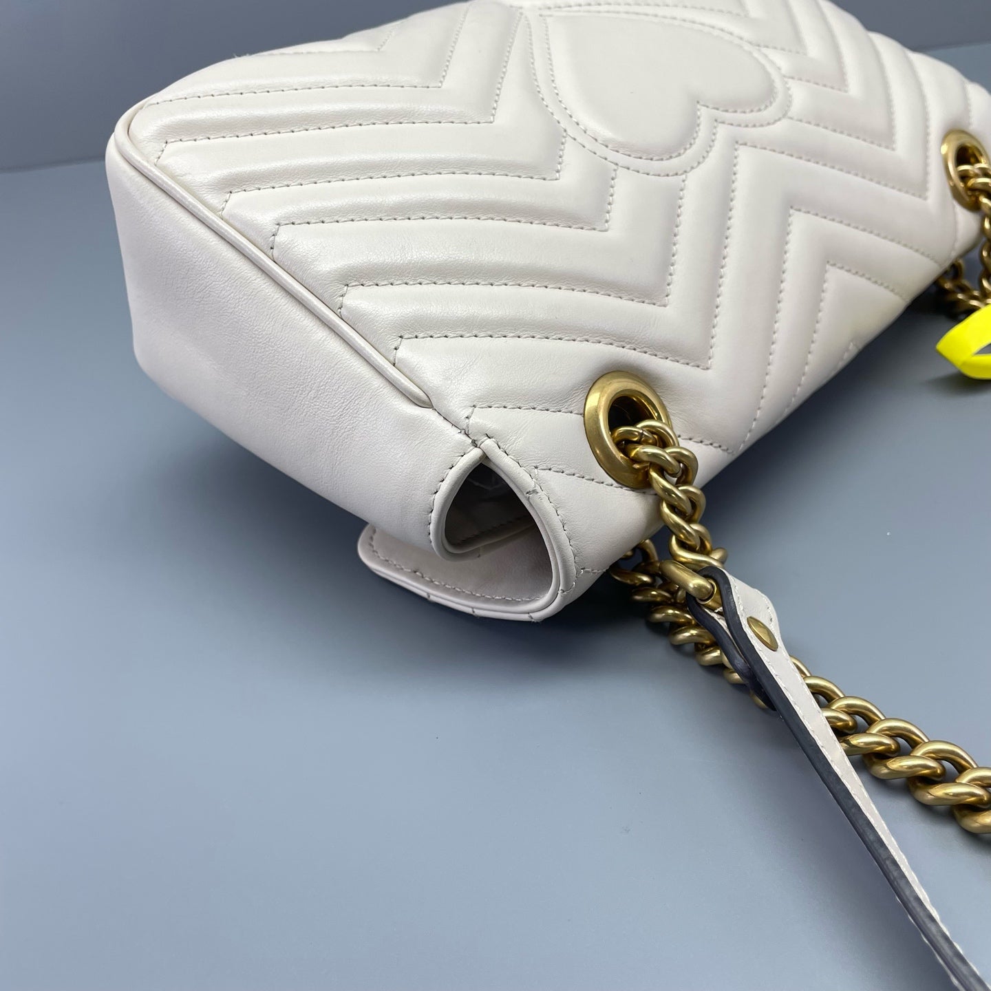 Gucci - GG Marmont Small Shoulder Bag - Leather - White - (Small)