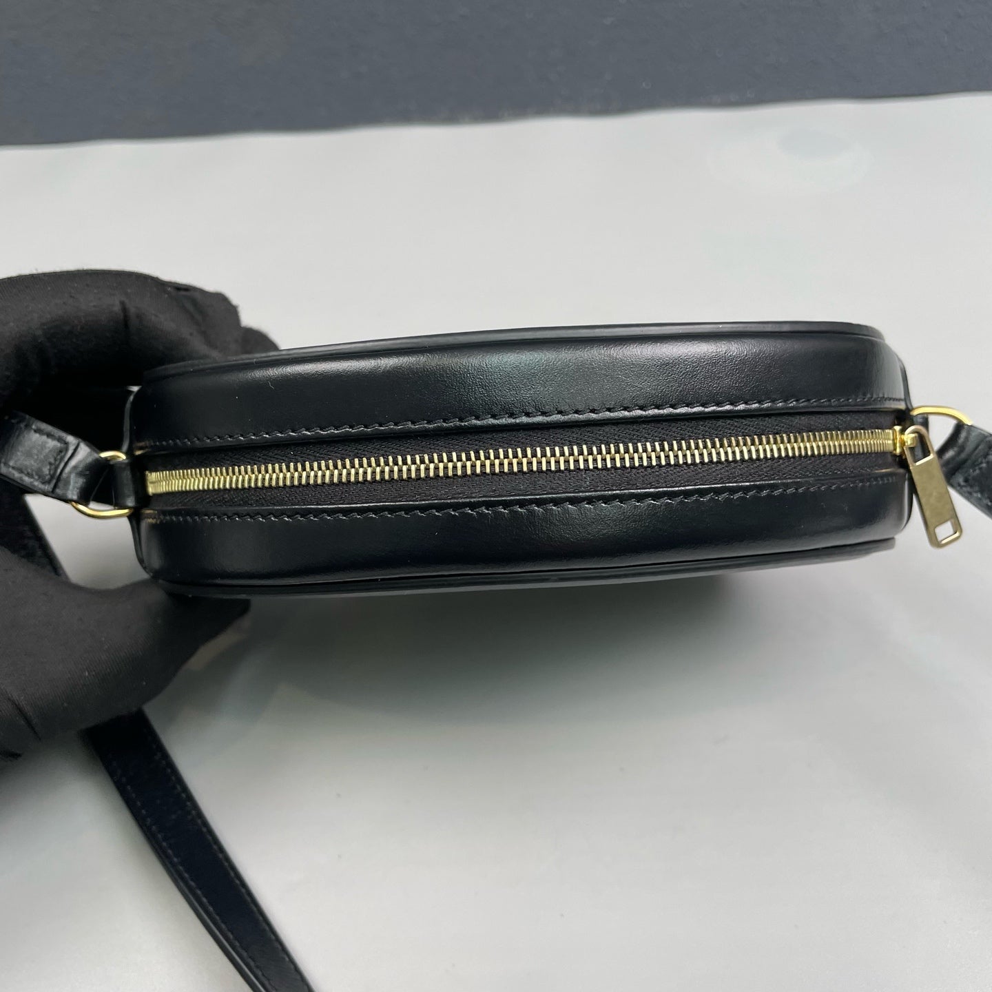 Celine - Triomphe Round Bag - Leather - Black - (mini)