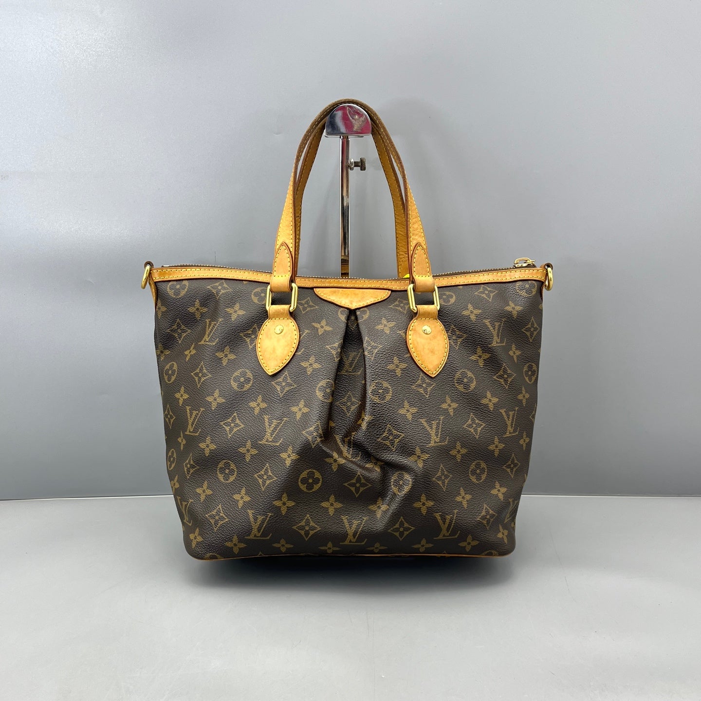 Louis Vuitton - Paramount Small - Monogram coated canvas and Vachetta leather - Brown - (Small)