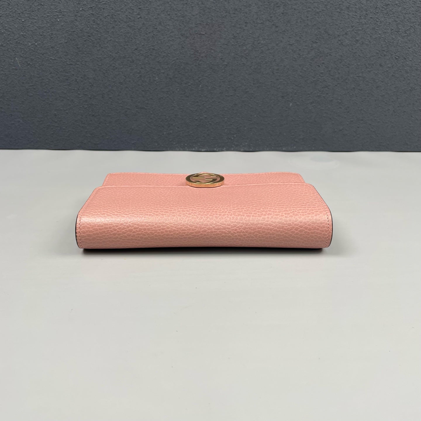 Gucci - Interlocking G Wallet on Chain - Grained leather - Pink - (Mini)