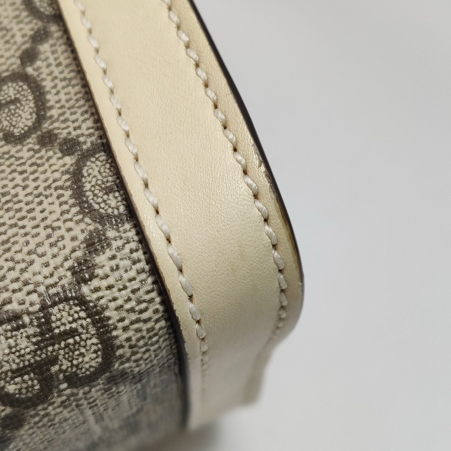 Gucci - Padlock Shoulder Bag 498156 KHNKG 9761 - GG Supreme canvas with leather trim - Beige - (Medium)