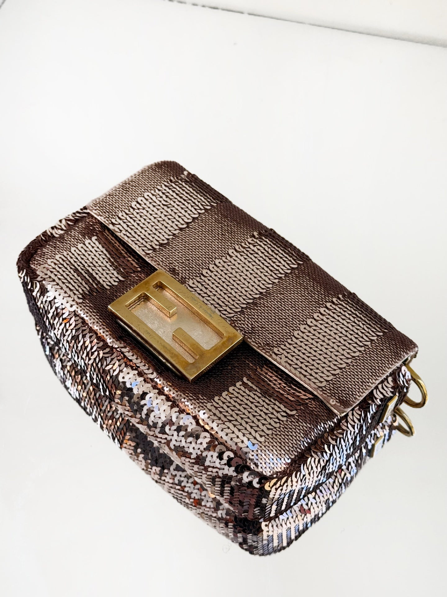 Fendi - Baguette - Sequins on textile base with metallic leather trim - Pink - (mini)