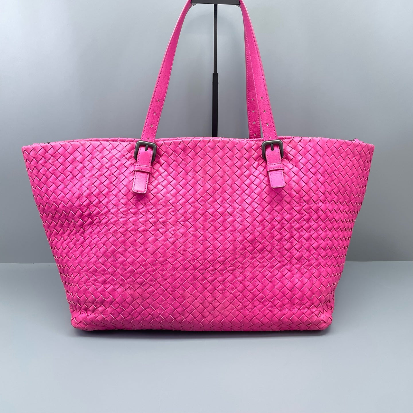 Bottega Veneta - Intrecciato Tote - Leather - Pink - (medium)