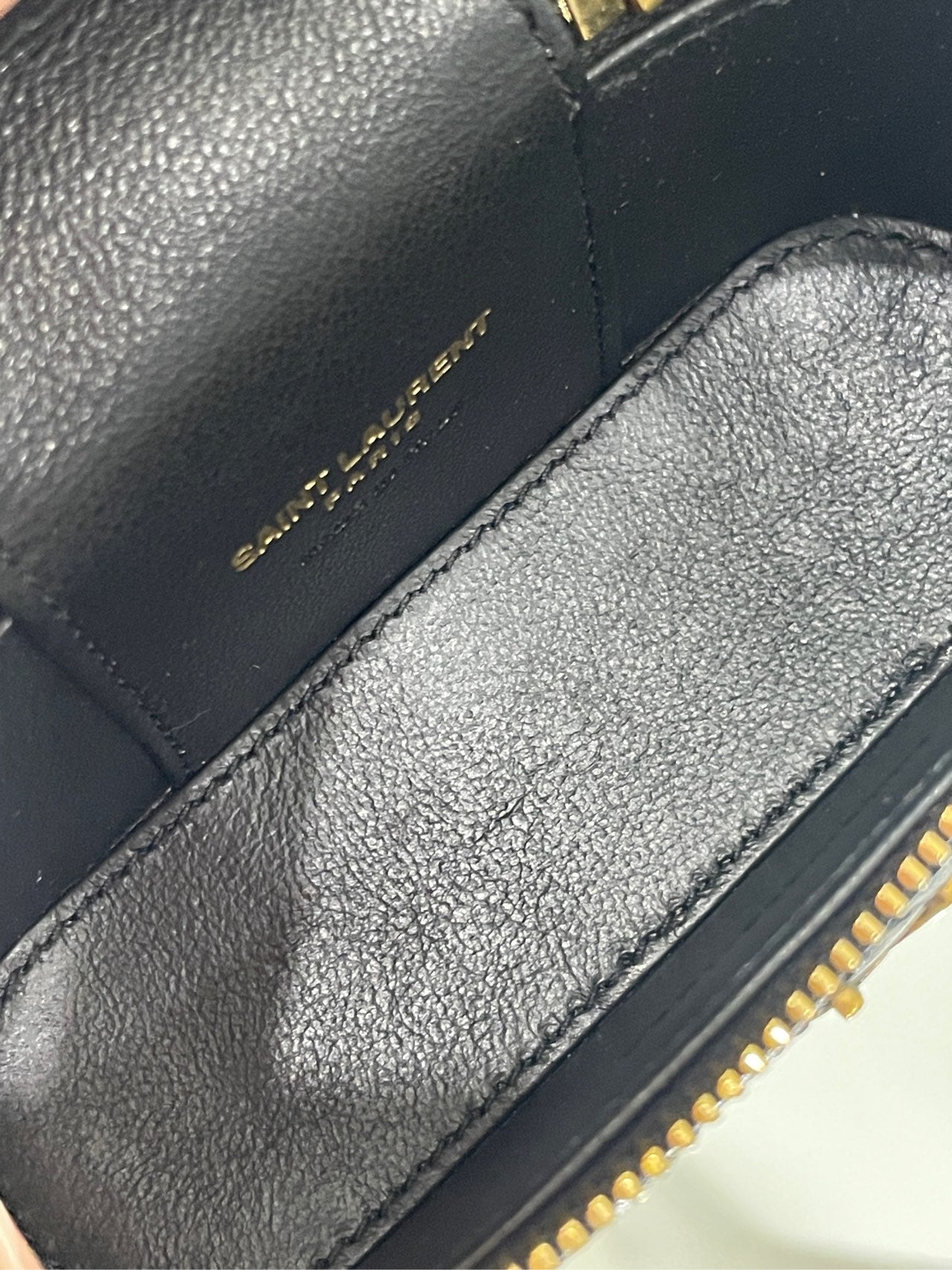 Saint Laurent - Gaby Mini Vanity Case - Leather - Black - (mini)