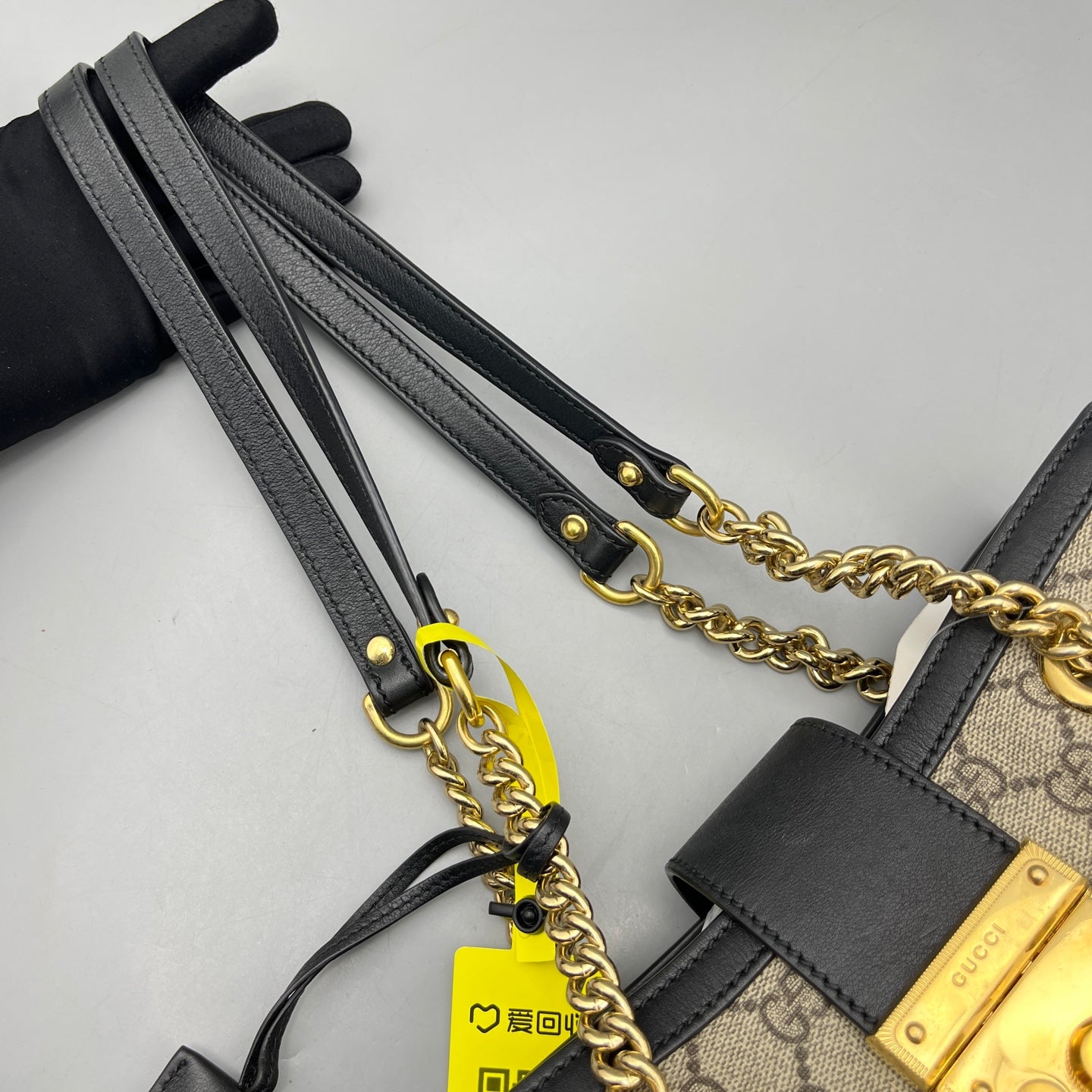 Gucci - Padlock Small Shoulder Bag - GG Supreme canvas with black leather trim and tan suede-like interior lining - Beige and Black - (Small)