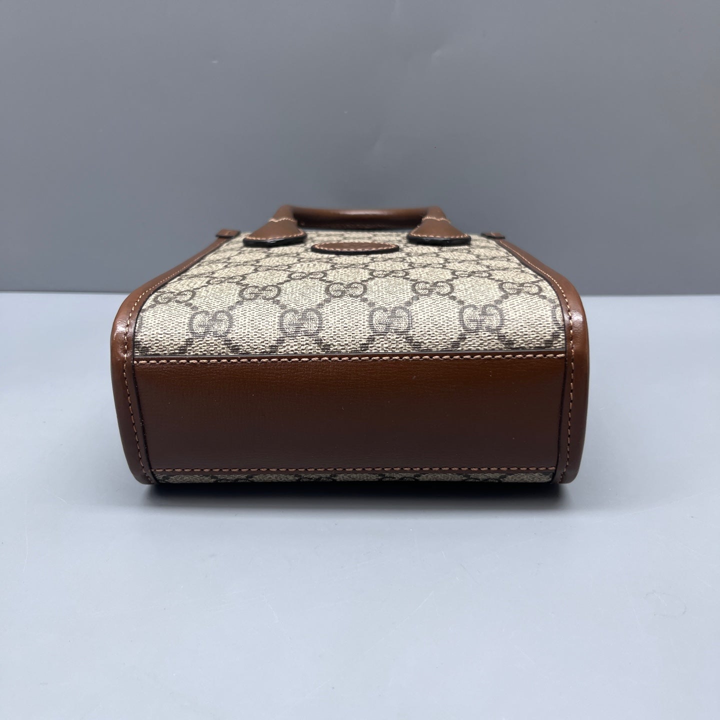 Gucci - Mini Vertical Tote - GG Supreme canvas with leather trim - Beige - (mini)
