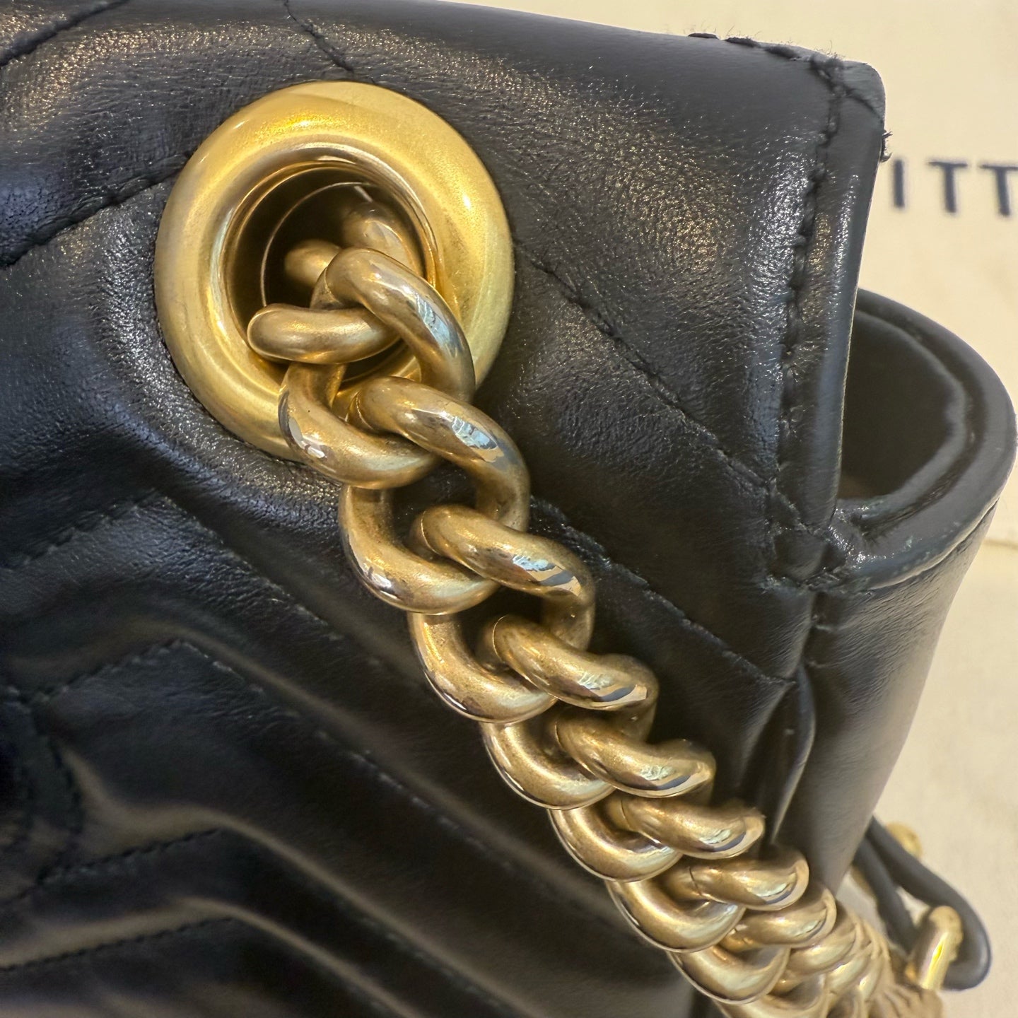 Gucci - GG Marmont Matelassé Small Chain Shoulder Bag - Leather - Black - (Small)