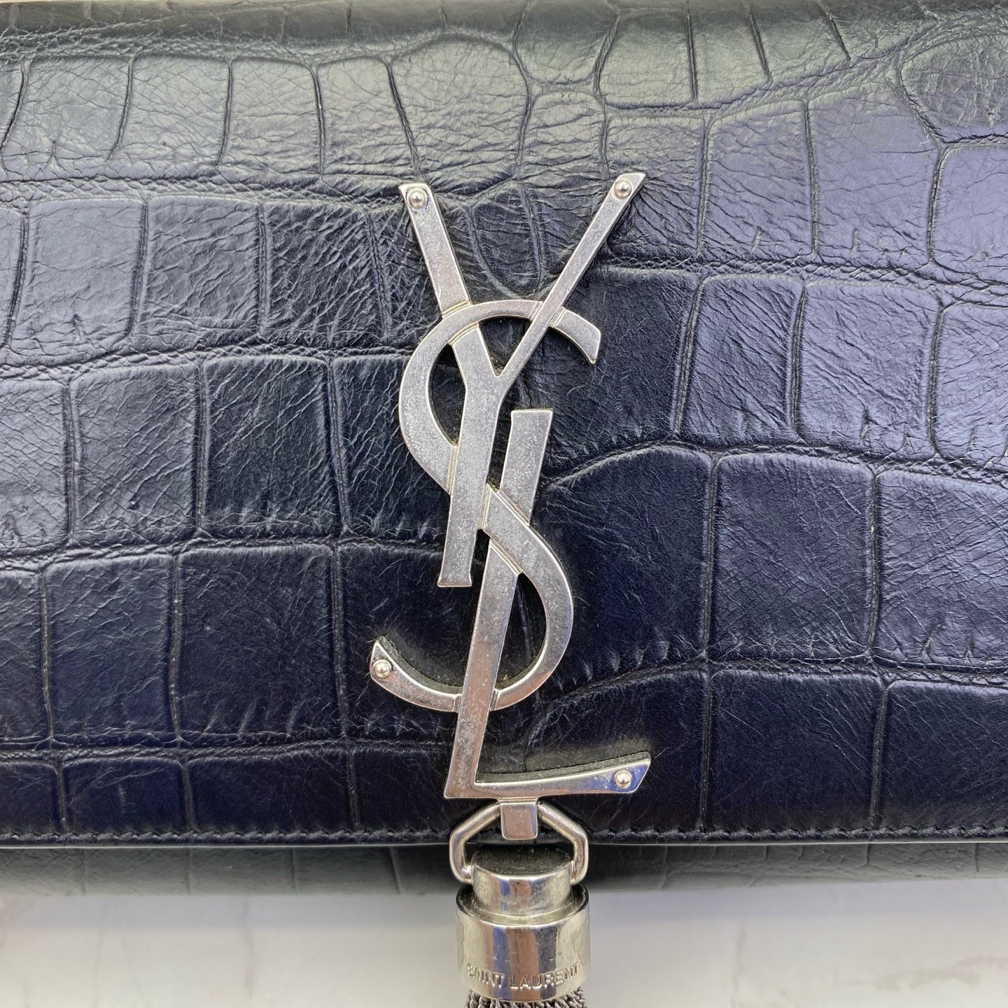 Saint Laurent - Kate Tassel - Crocodile-embossed leather - Black - (Small)