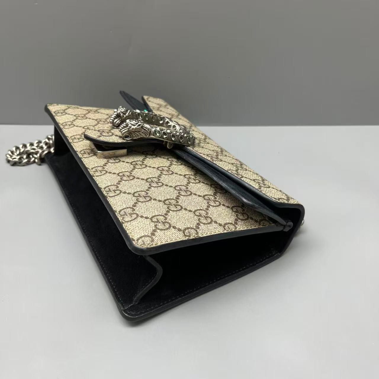 Gucci - Dionysus Small Shoulder Bag - GG Supreme canvas with suede and leather trim - Beige and Black - (Small)