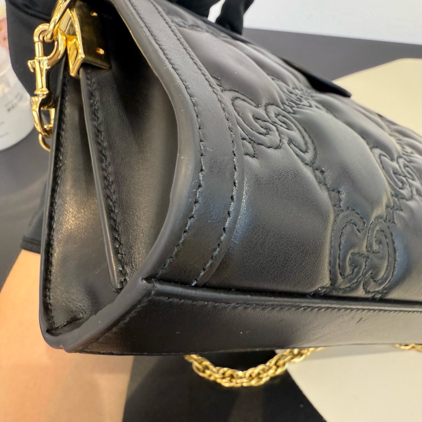 Gucci - GG Matelassé Chain Bag - Leather - Black with Gold-Tone Hardware - (mini)