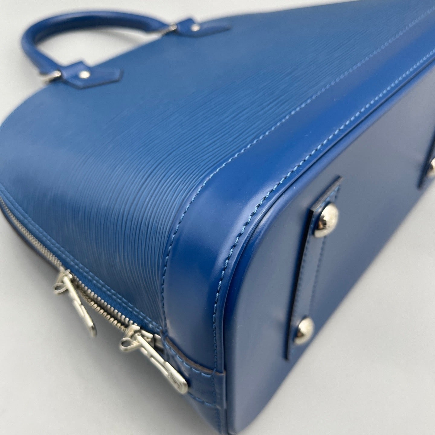 Louis Vuitton - Alma PM - Epi leather - Blue - (medium)