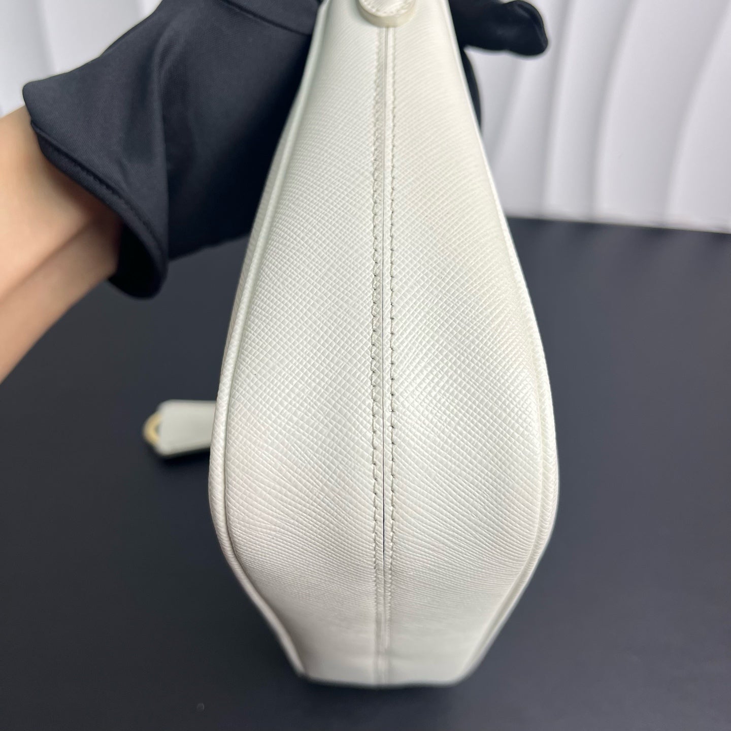 Prada - Saffiano Hobo Shoulder Bag - Saffiano leather - White - (small)
