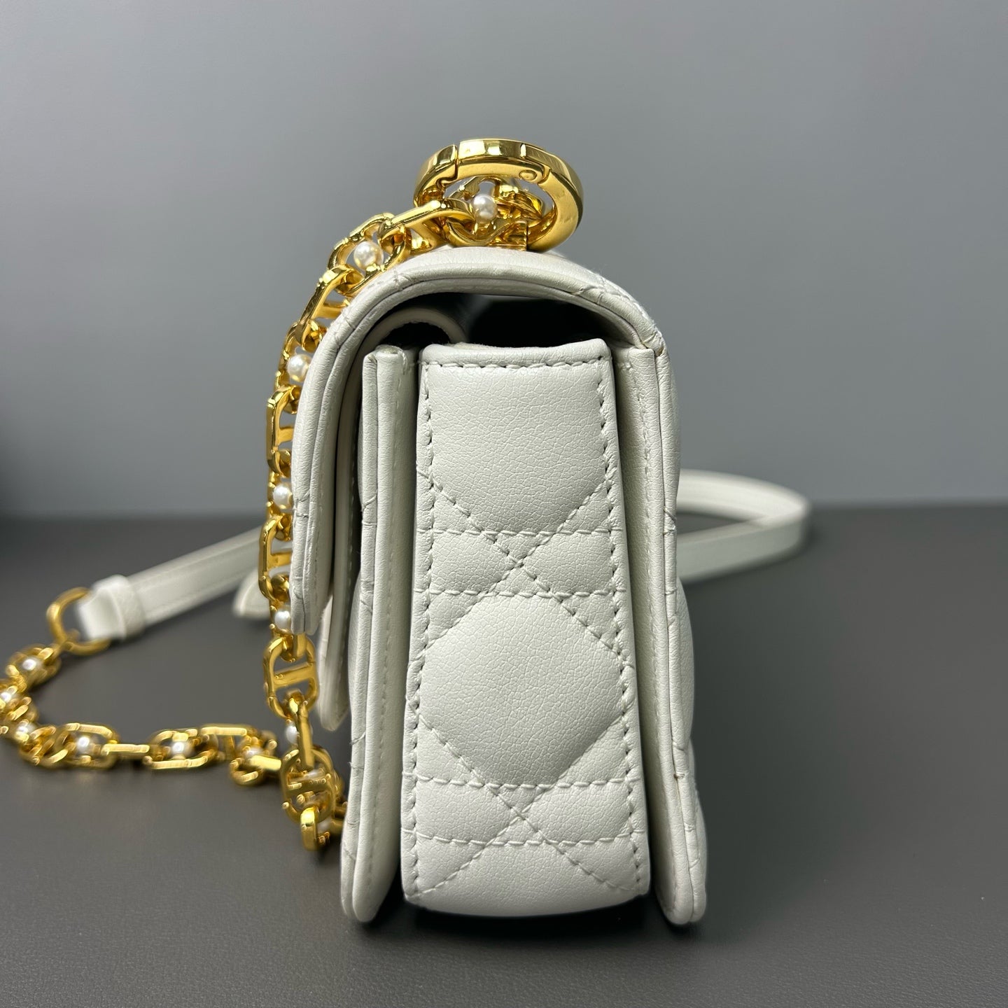 Dior - Mini Jolie Pearl Bag - Grained calfskin leather - White - (mini)
