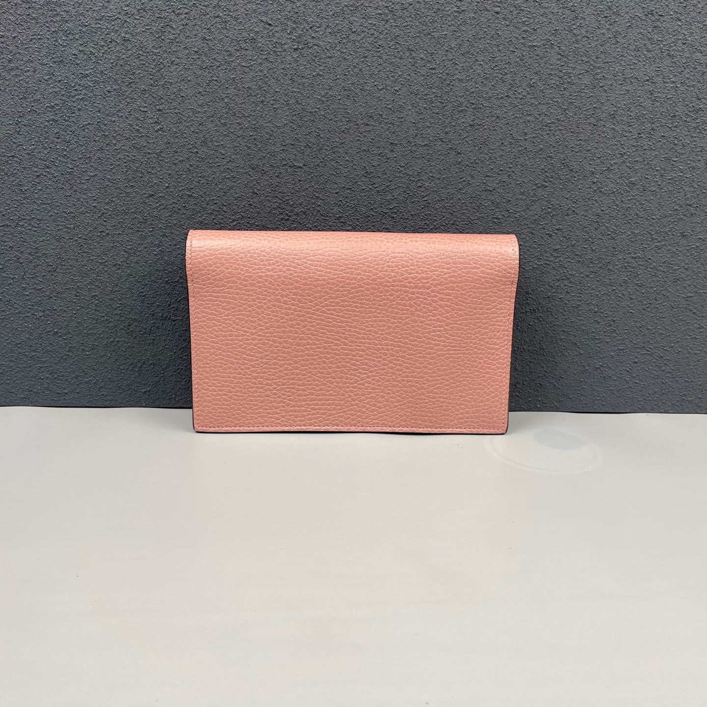 Gucci - Interlocking G Wallet on Chain - Grained leather - Pink - (Mini)
