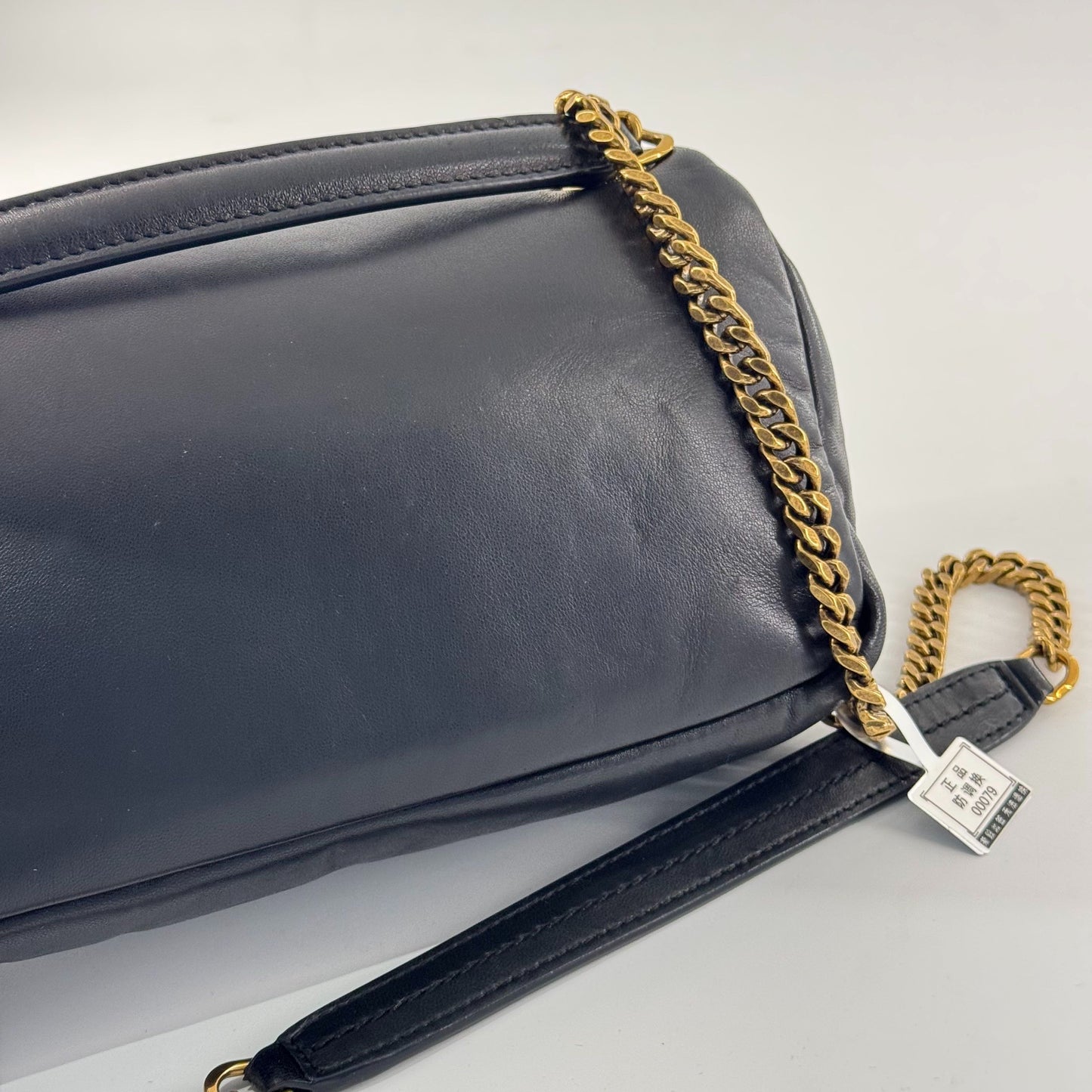 Saint Laurent - Calypso Envelope Chain Bag - Lambskin leather - Black with Gold-Tone Hardware - (Medium)
