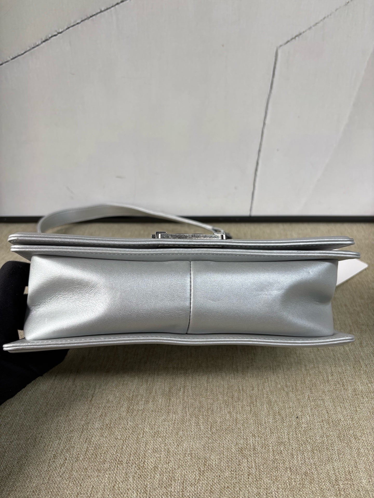 Chanel - Le Boy Medium - Lambskin leather - Silver - (Medium)