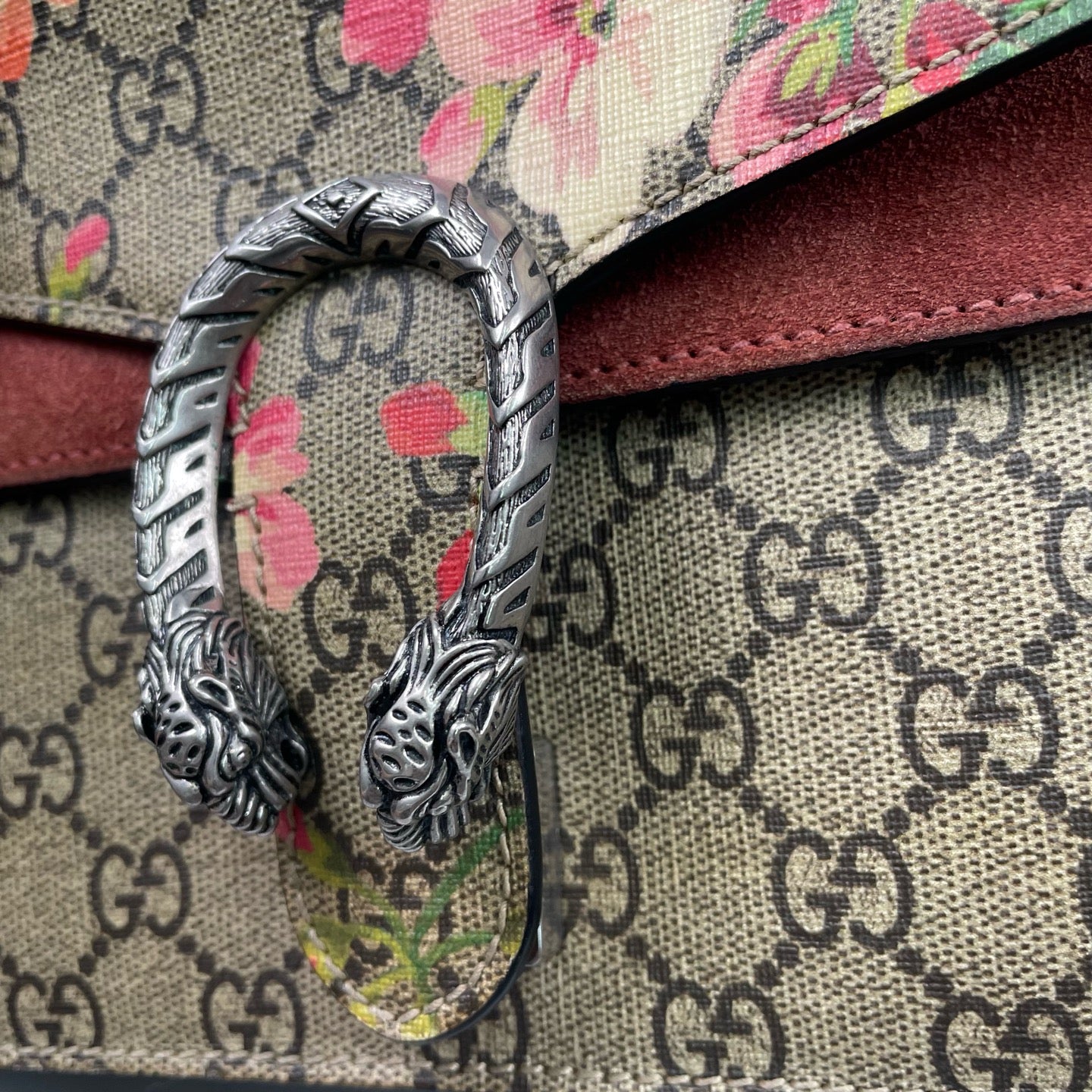 Gucci - Dionysus Small Shoulder Bag Geranium Print - GG Supreme canvas - Multicolour - (Small)