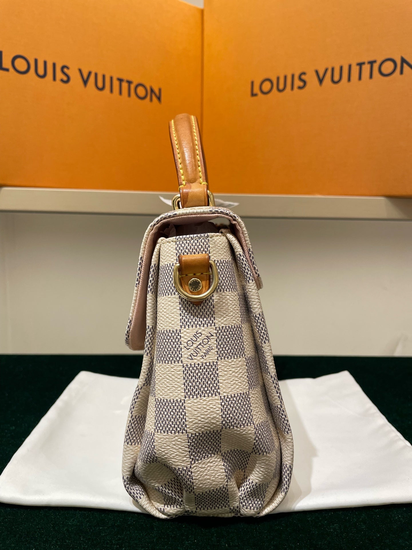 Louis Vuitton - Croisette - Damier Azur coated canvas with natural Vachetta leather trim - White - (Small)