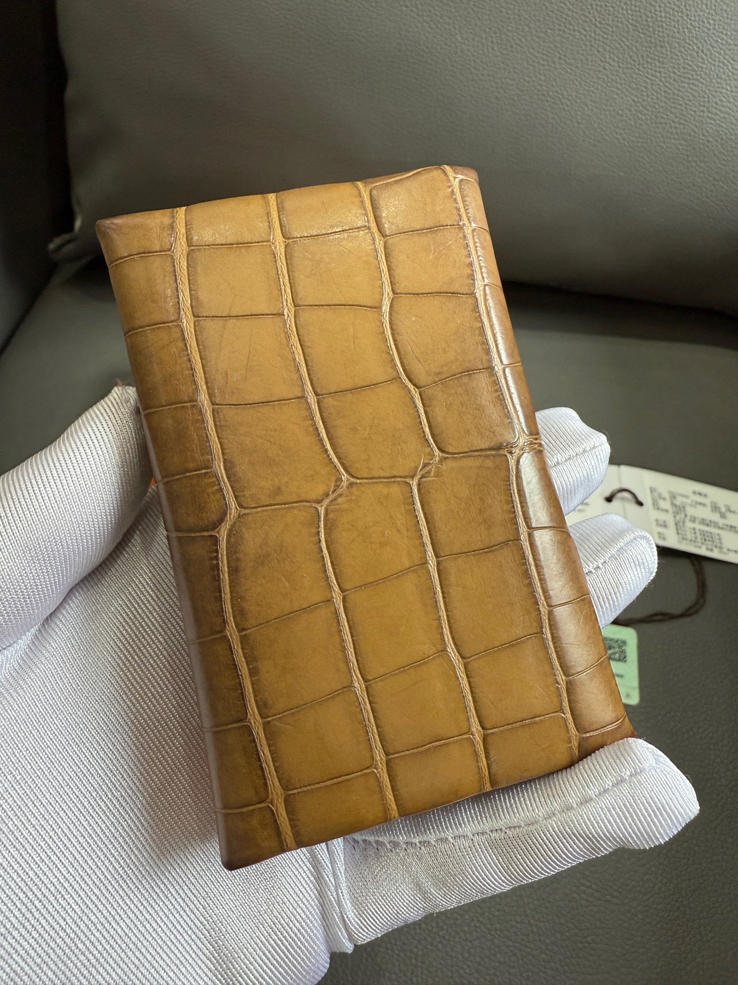 Hermès - Calvi - Crocodile leather - Camel - (small)