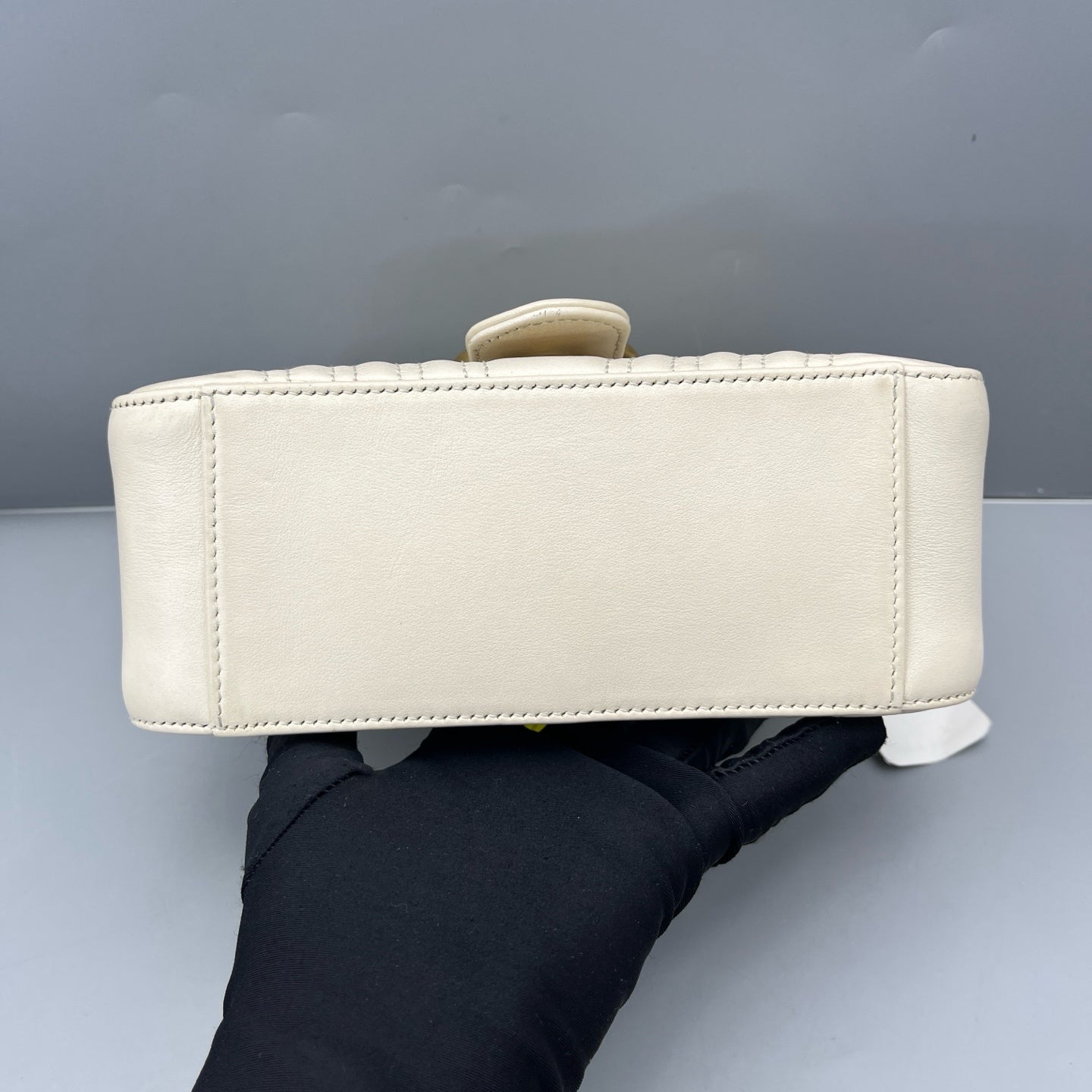 Gucci - GG Marmont Mini Messenger Bag - Leather - White - (mini)