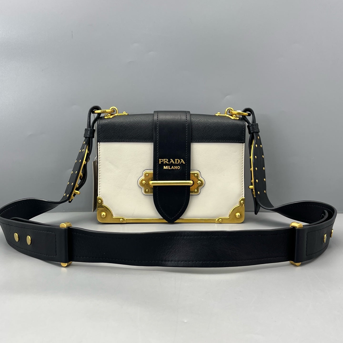 Prada - Cahier - Smooth leather with Saffiano leather accents - White with Black accents - (Small)