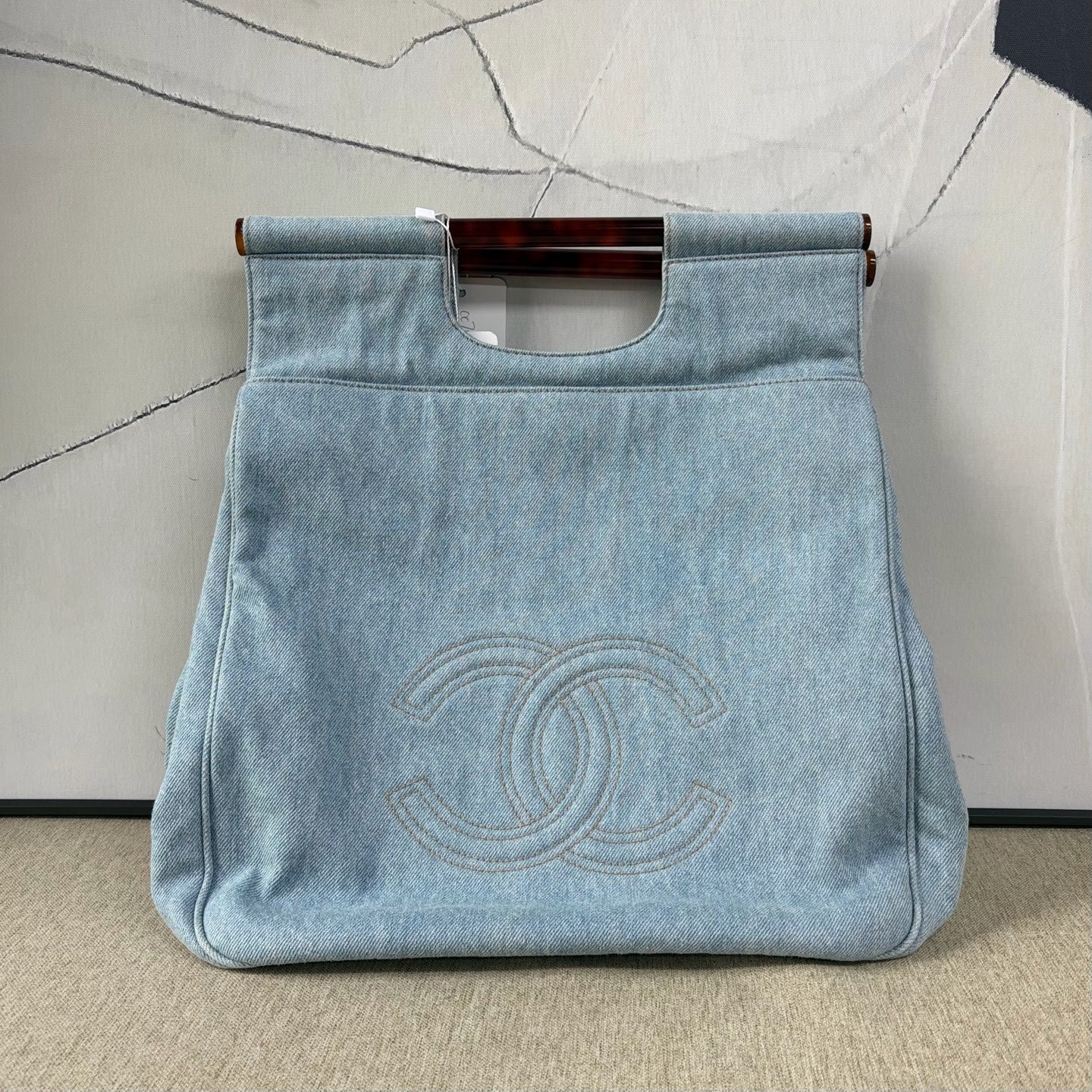 Chanel - Vintage Denim Tortoiseshell Handle Tote Bag - Denim - Jeans - Blue - (medium)