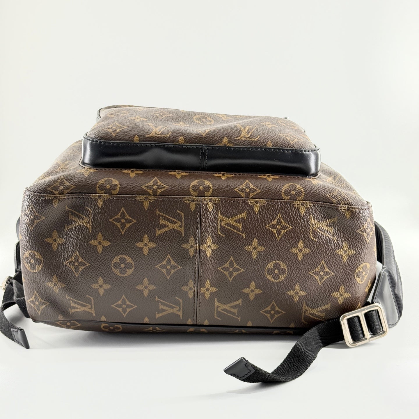 Louis Vuitton - Josh - Monogram coated canvas and leather - Brown and Black - (medium)