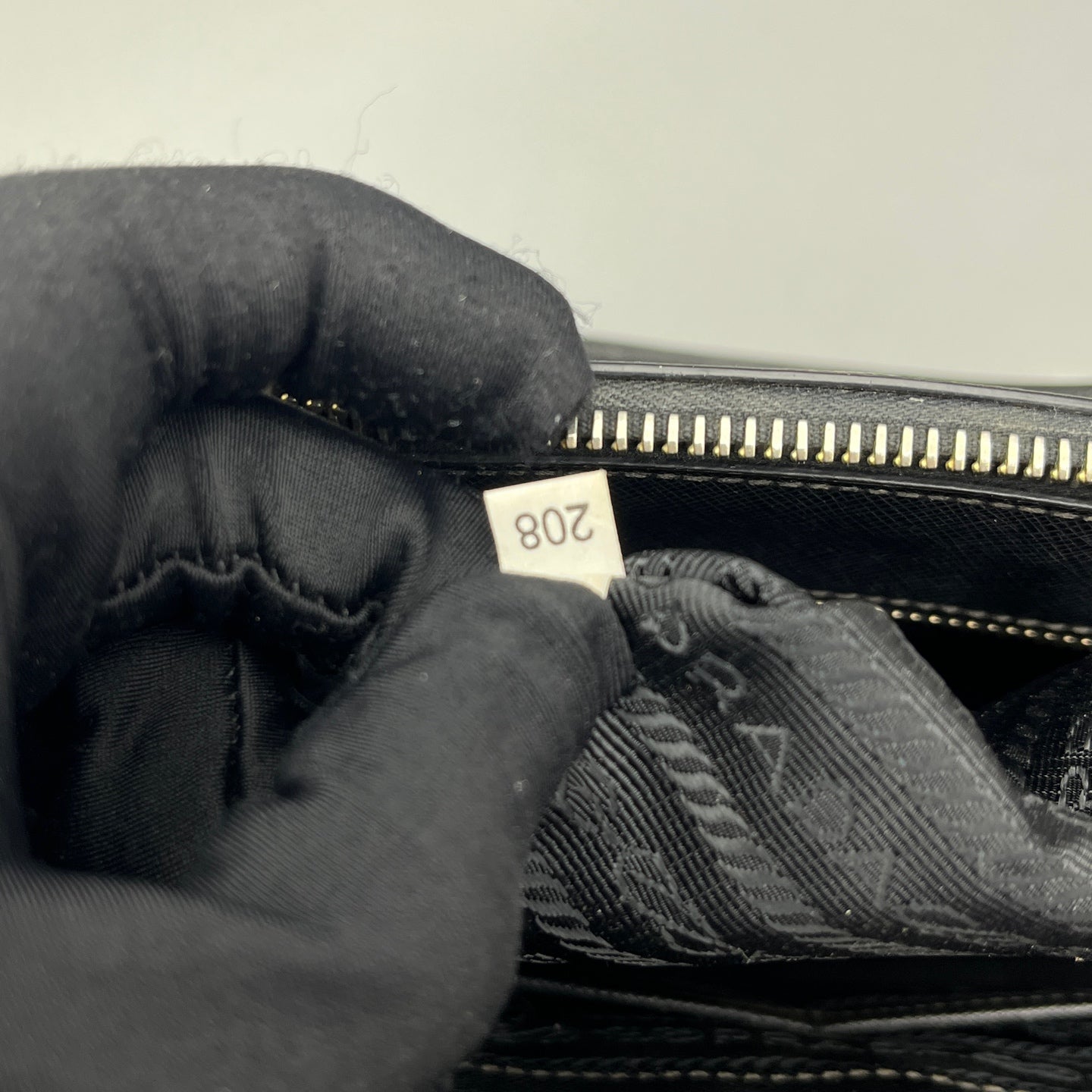 Prada - Galleria (Saffiano Lux Double Zip Tote) - Saffiano leather - Black - (medium)