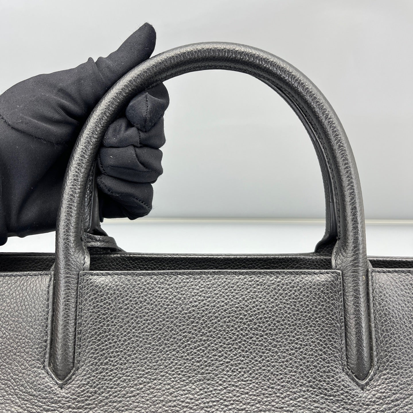 Saint Laurent - Sac de Jour Tote - Leather - Black - (medium)