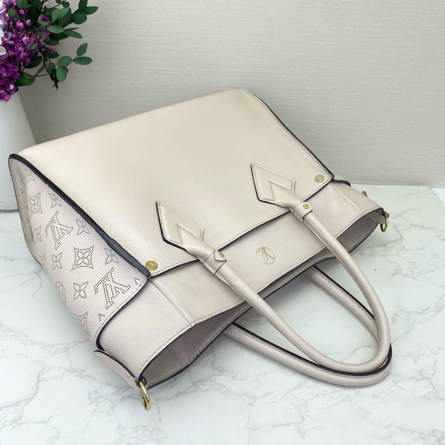 Louis Vuitton - OnMySide - Leather - Grey - (medium)