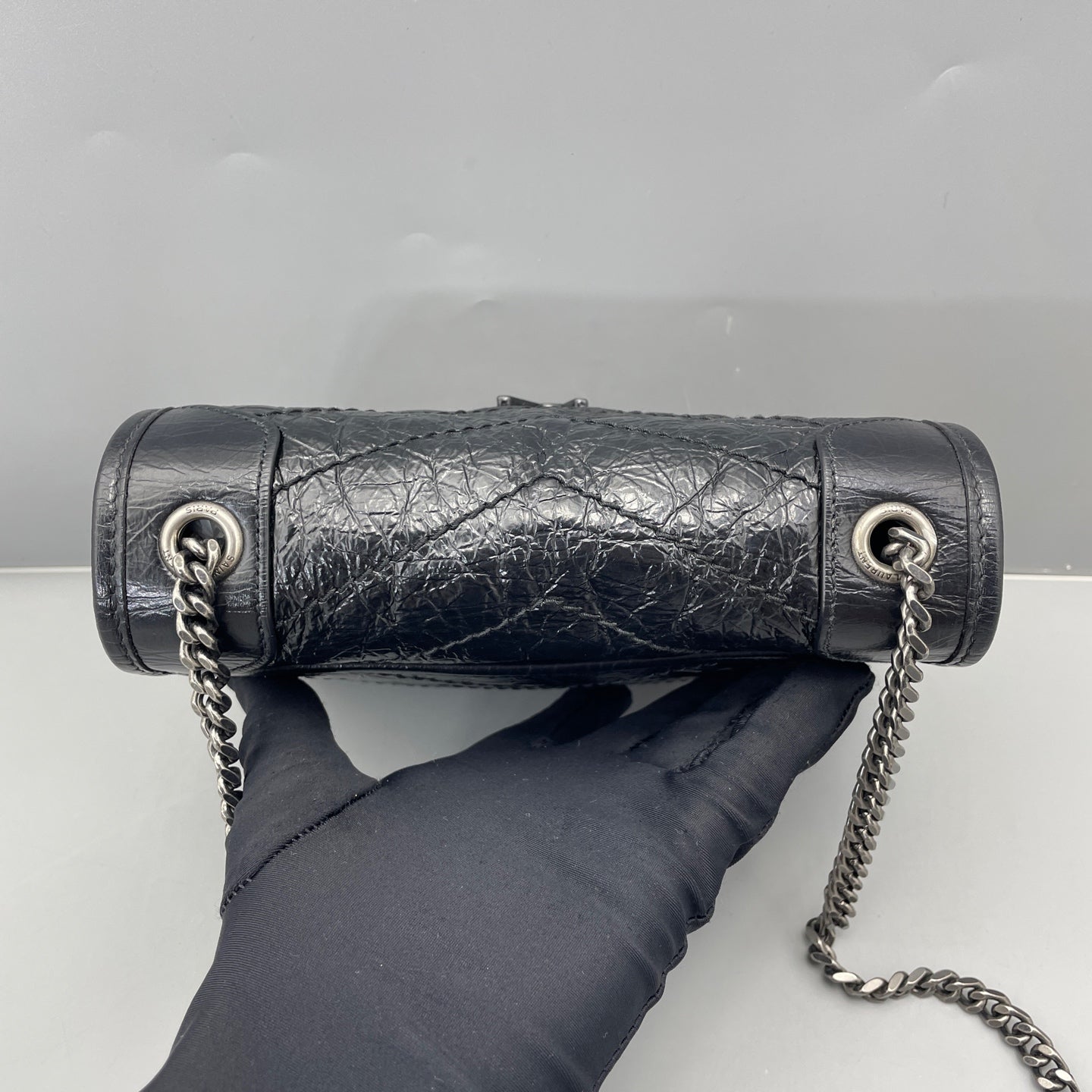 Saint Laurent - Niki Mini Chain Bag - Distressed calfskin leather - Black - (mini)