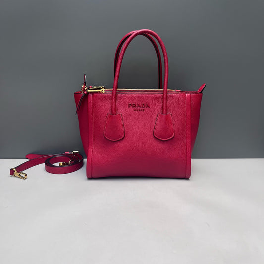 Prada - Galleria Tote - Grained calfskin leather - Red - (medium)