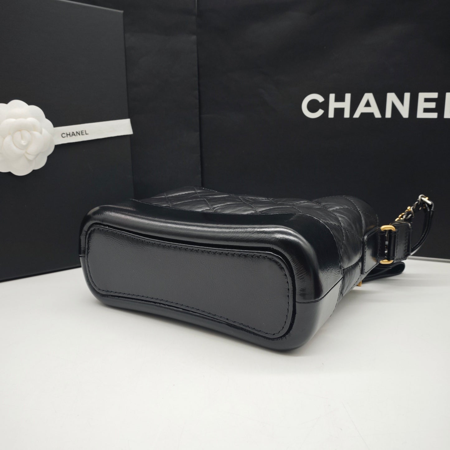 Chanel - Gabrielle Hobo Bag Small - Aged calfskin and smooth calfskin leather - Black - (small)