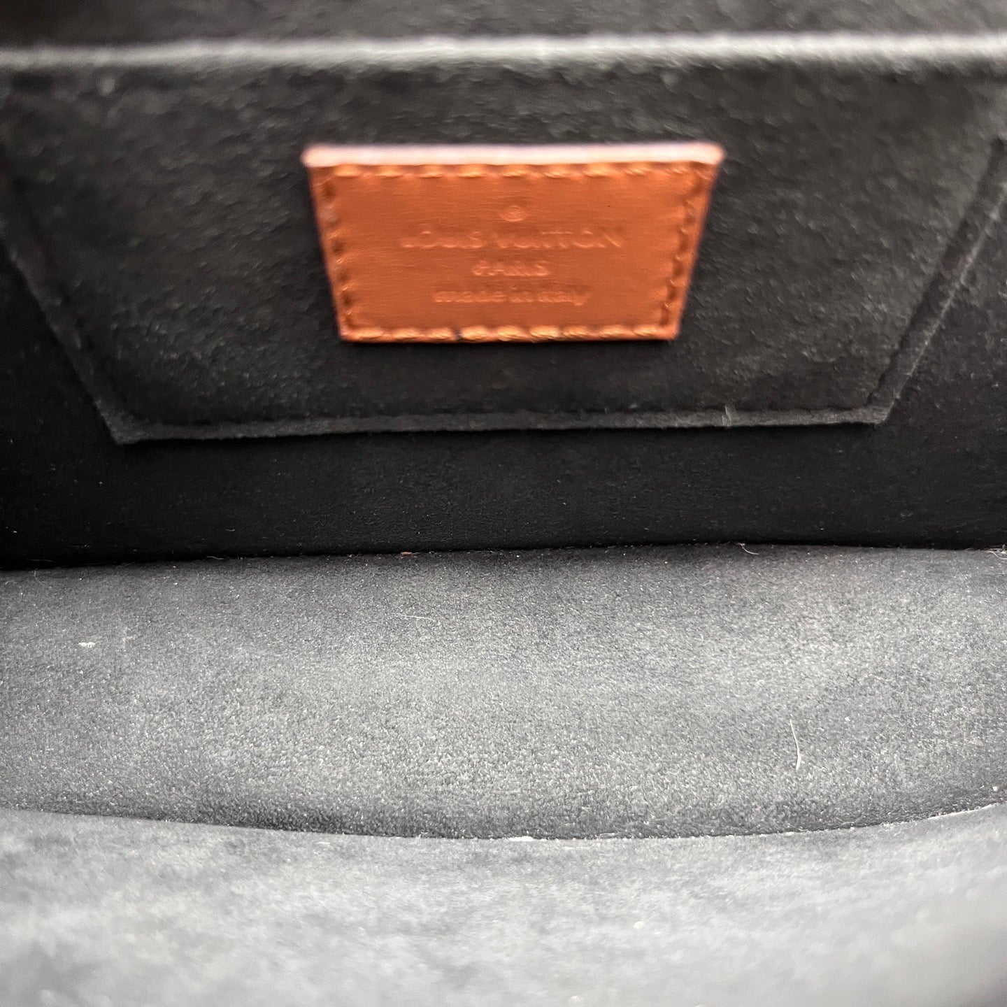 Louis Vuitton - Dauphine Pochette - Monogram coated canvas with leather trim - Brown - (small)