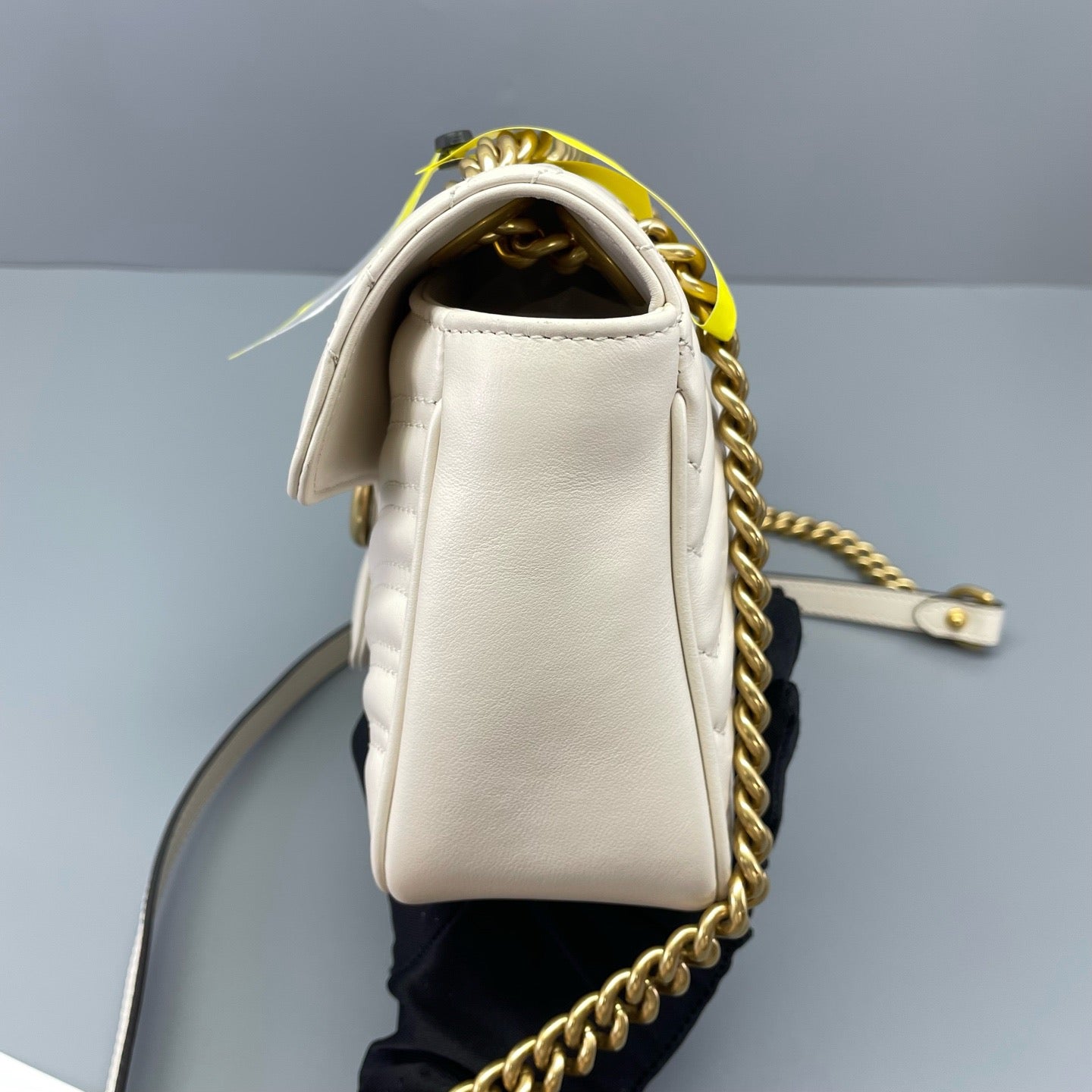 Gucci - GG Marmont Matelassé Shoulder Bag 26 - Leather - White - (medium)