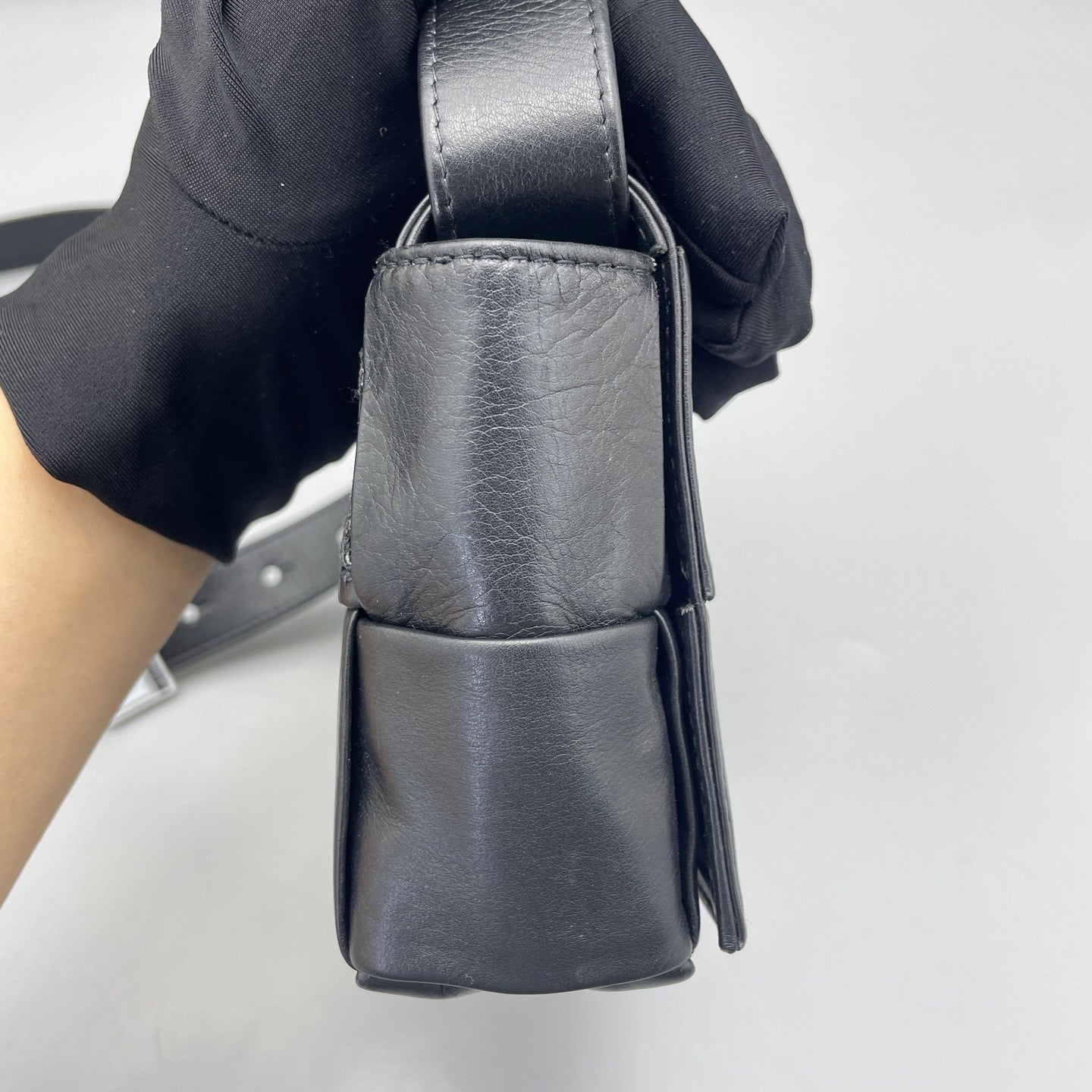 Bottega Veneta - Cassette - Leather - Black - (mini)