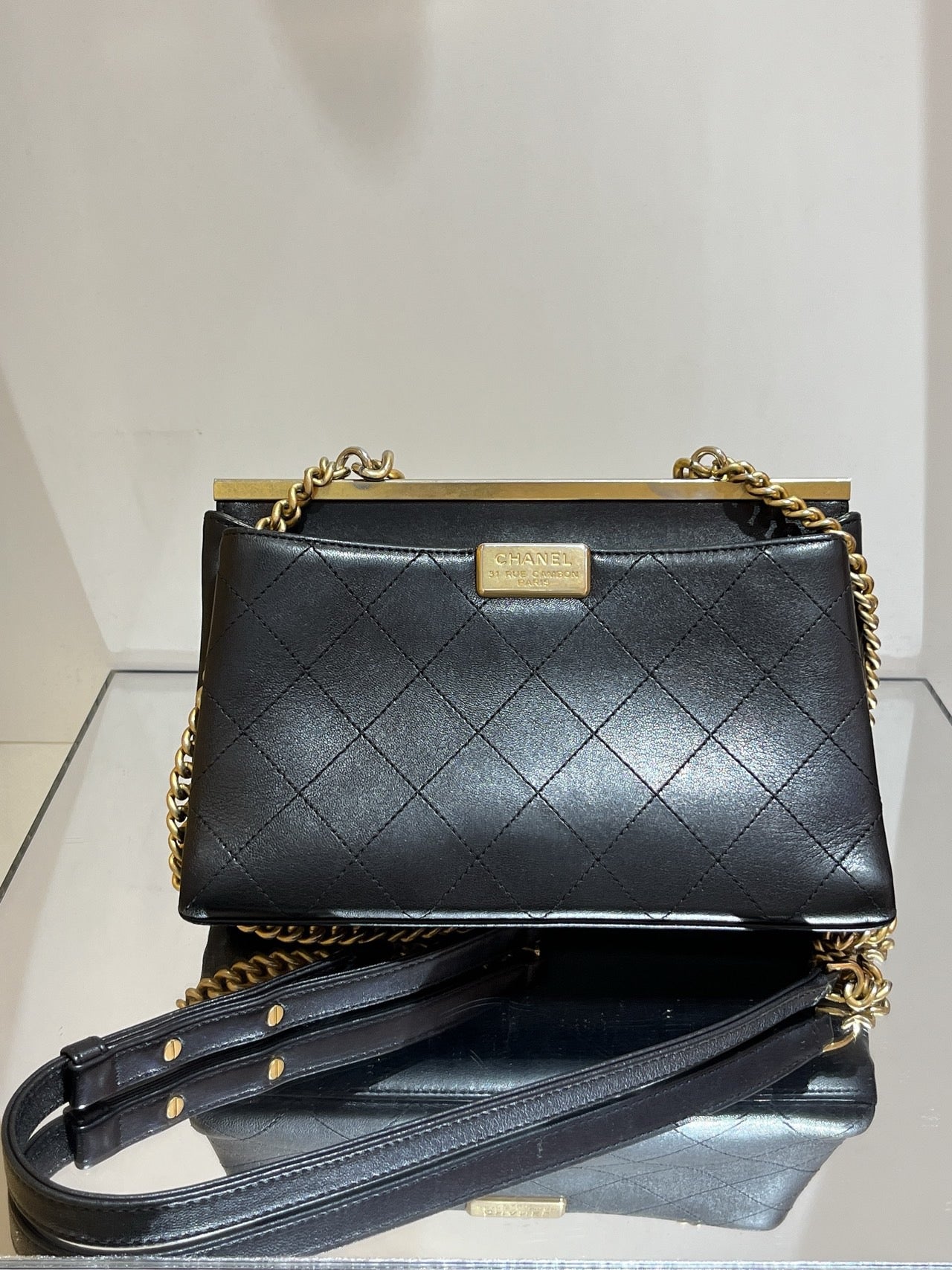 Chanel - Trendy CC - Leather - Black - (Small)