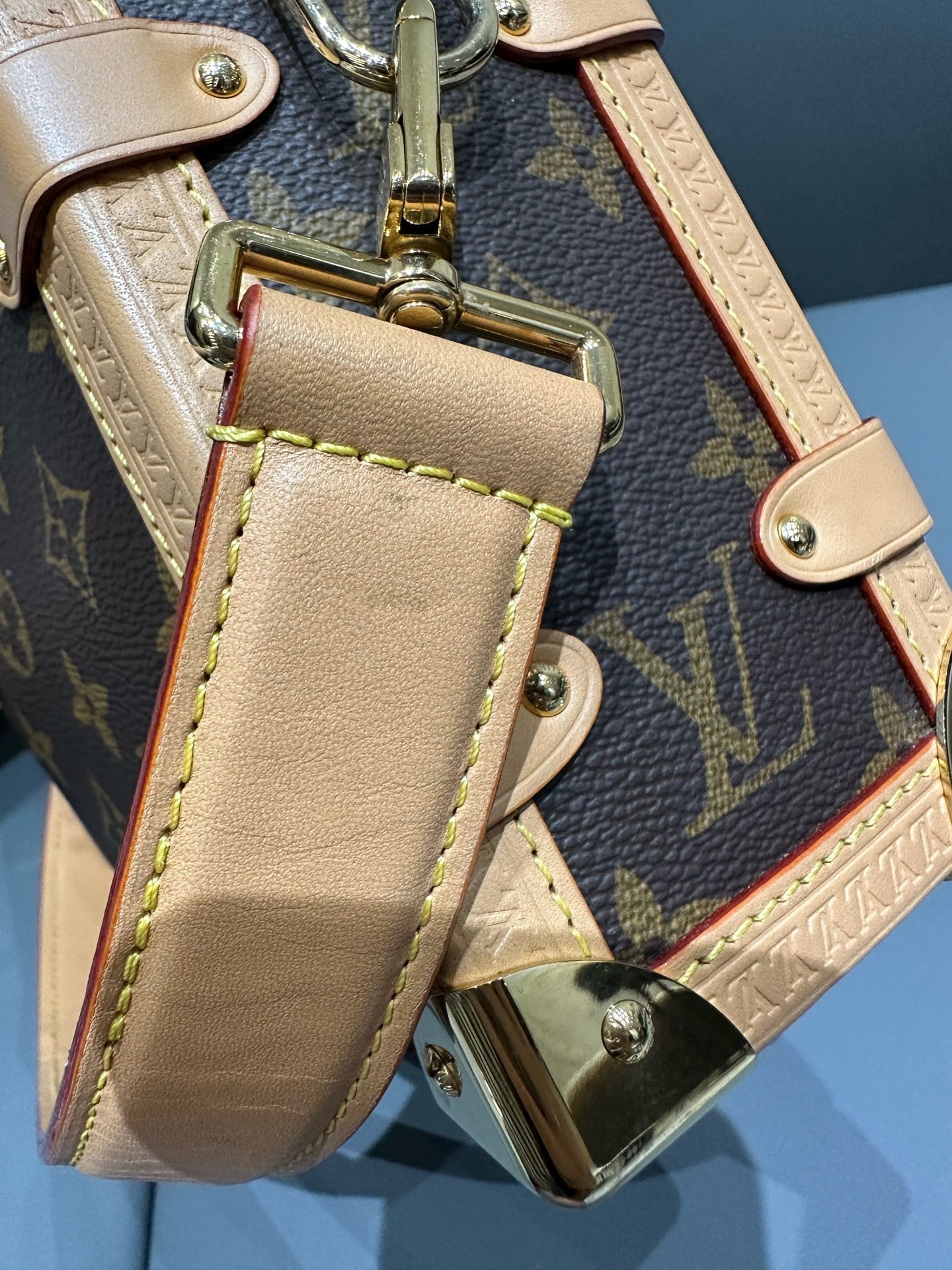 Louis Vuitton - Side Trunk - Monogram coated canvas with natural Vachetta leather trim - Brown - (medium)