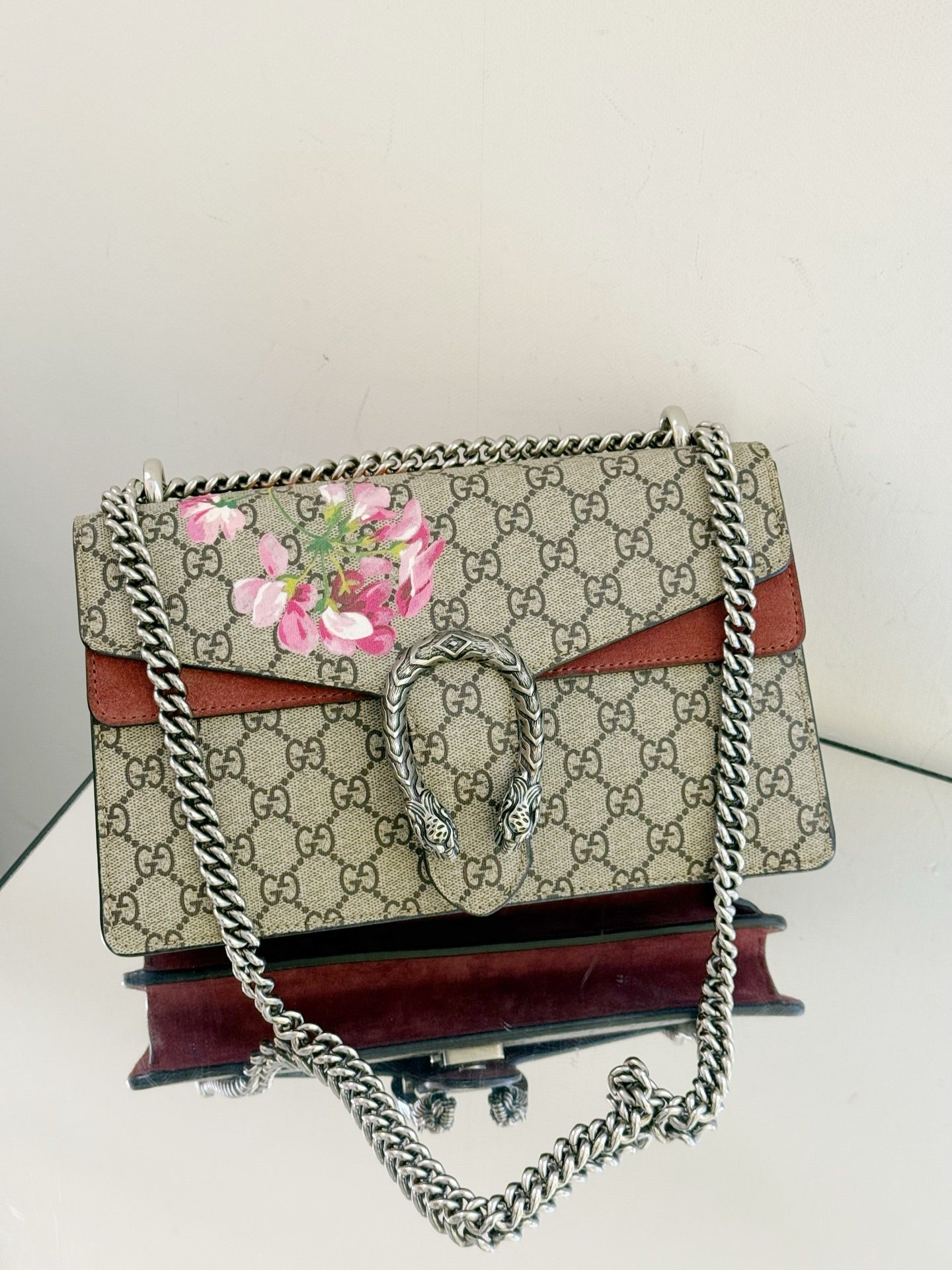 Gucci - Dionysus Shoulder Bag with Geranium Print - GG Supreme canvas with suede trim - Multicolour - (Medium)