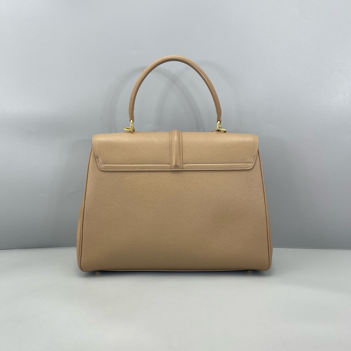 Celine - Soft 16 Handbag - Grained leather - Beige - (medium)