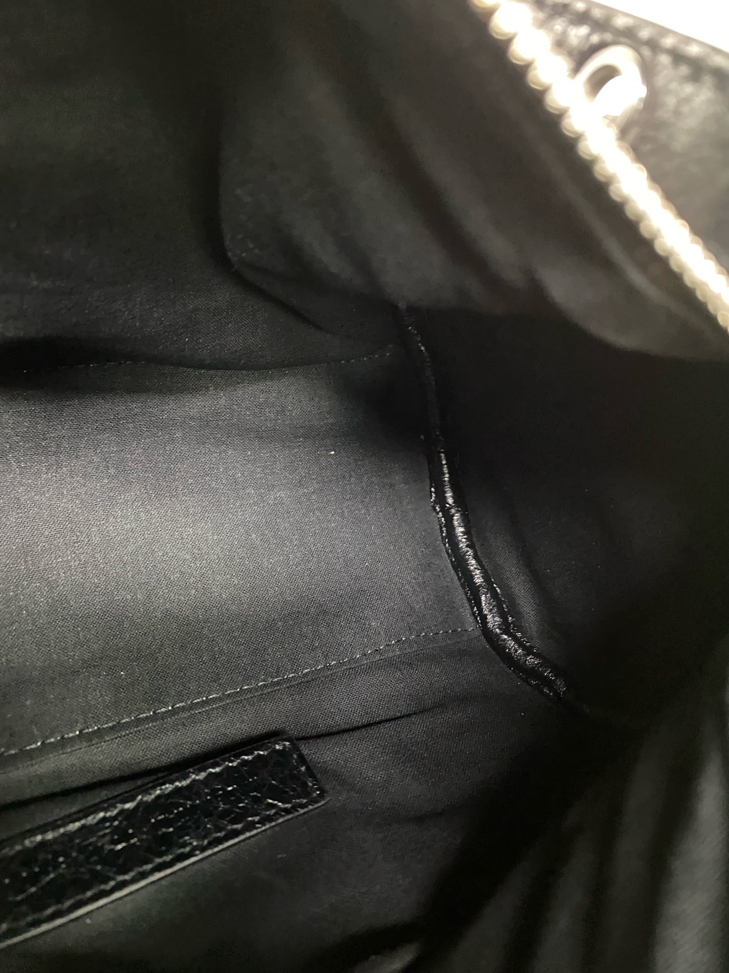 Balenciaga - Le Cagole Cylinder Bag - Cracked calfskin leather - Black - (small)