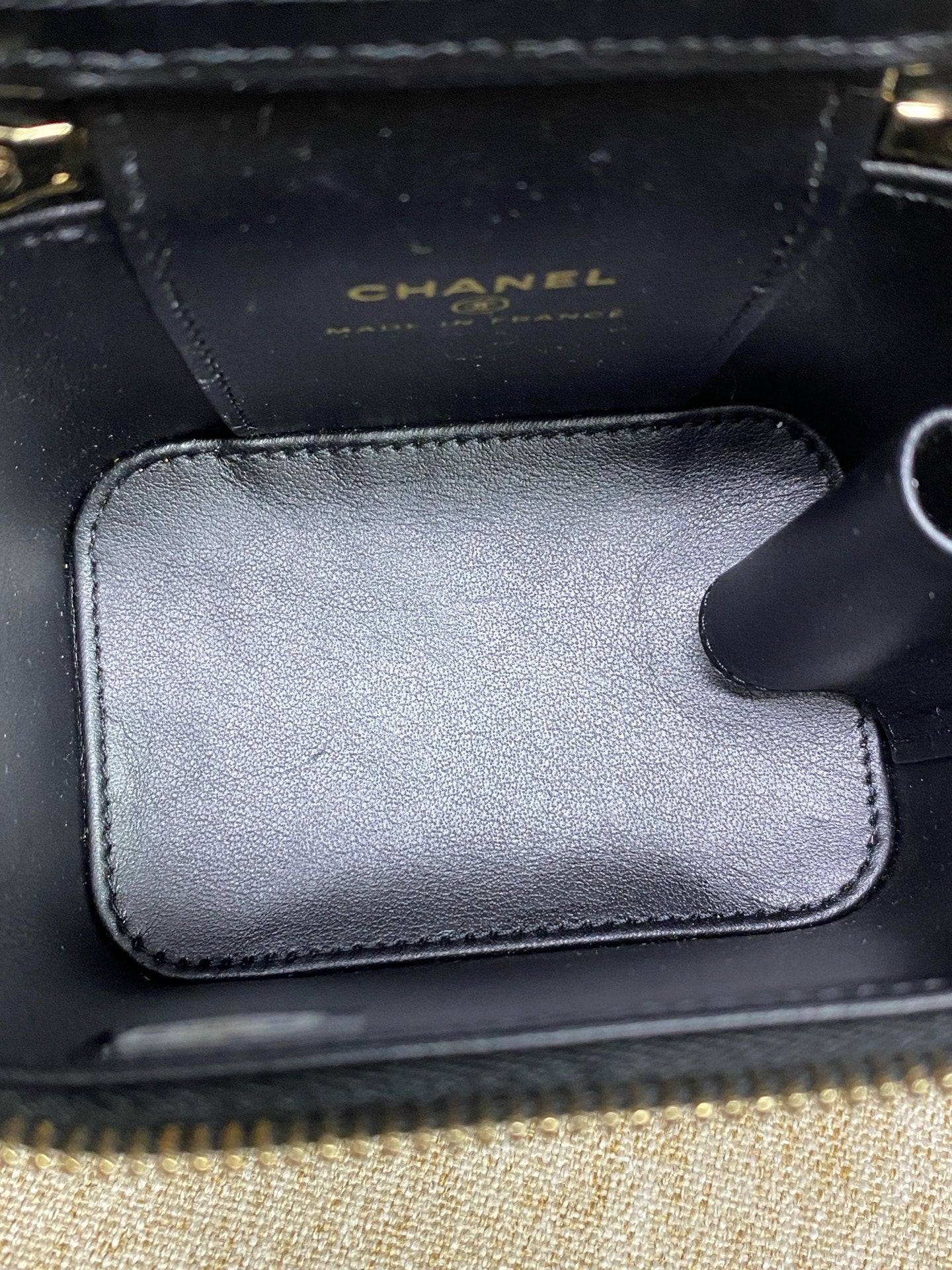 Chanel - Poker Card Series Mini Vanity Case - Grained calfskin leather - Black with Gold-Tone Hardware - (mini)