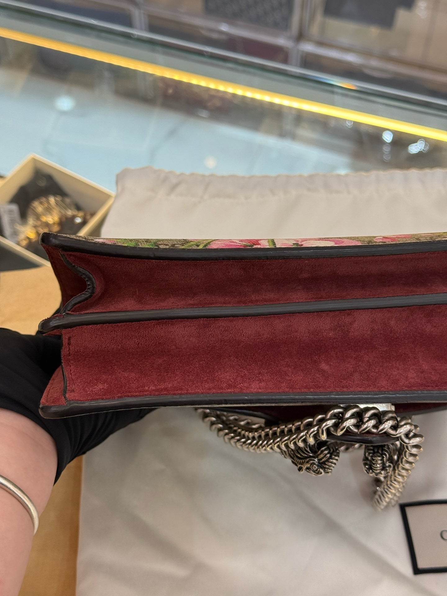 Gucci - Dionysus Bag Geranium Print - GG Supreme canvas, suede, and leather trim - Multicolour - (Medium)