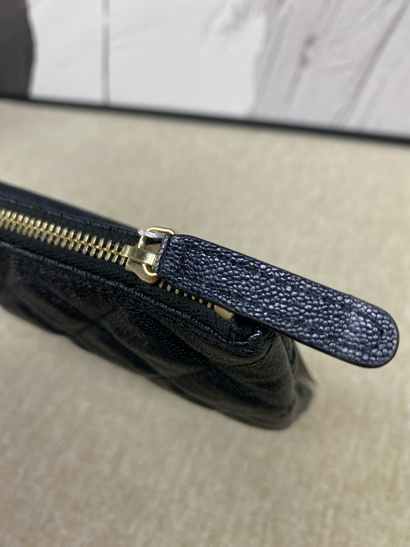 Chanel - Quilted Clutch Bag - Grained Calfskin Leather - Black with Gold-Tone Hardware - (Medium)