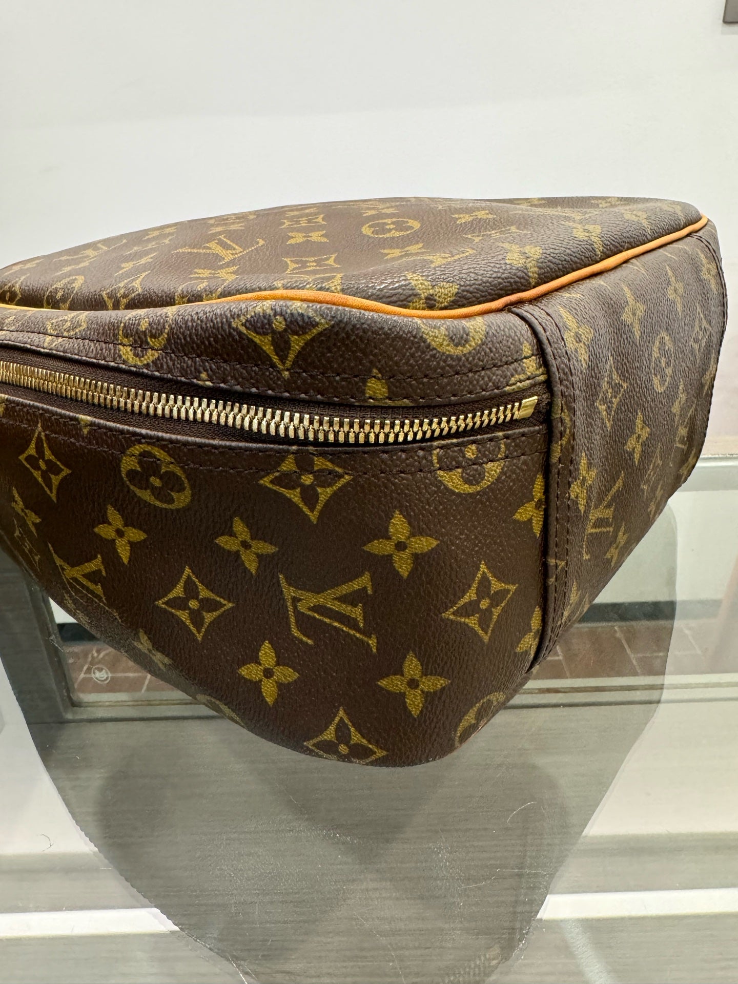 Louis Vuitton - Jenny Handbag - Monogram coated canvas with natural vachetta leather trim - Brown - (medium)