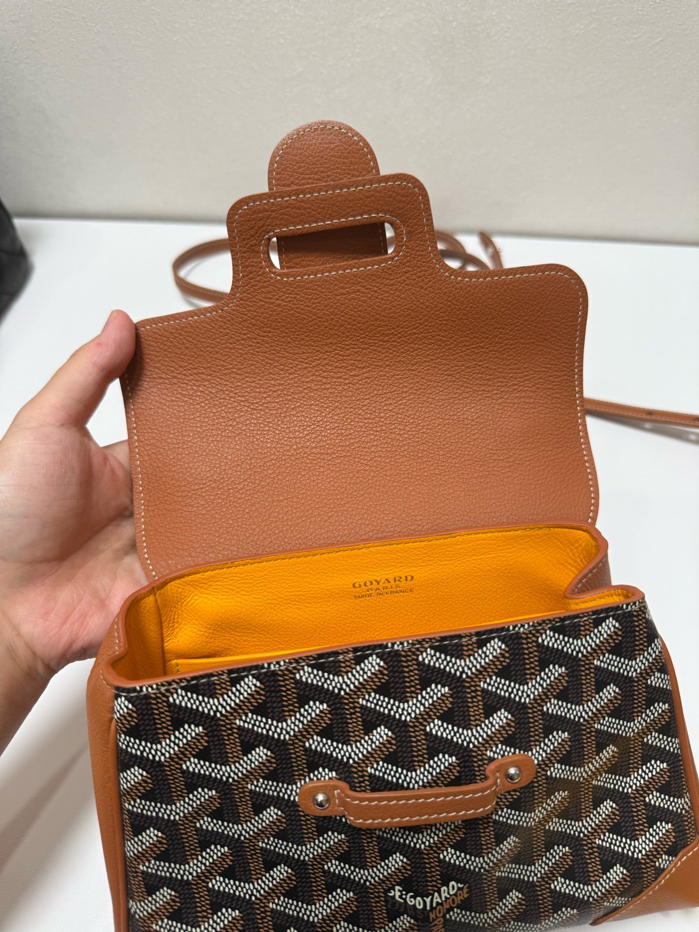 Goyard - Saïgon Mini Souple - Goyardine canvas with leather trim and wooden handle - Caramel and Brown - (mini)