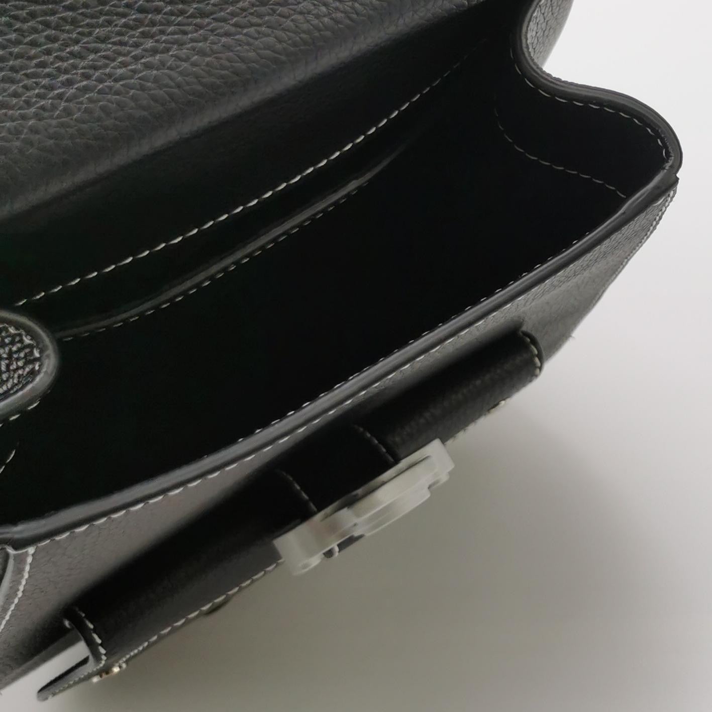 Dior - Saddle Sling Bag 1ADBO022YKK_H00N - Grained cow leather - Black - (medium)