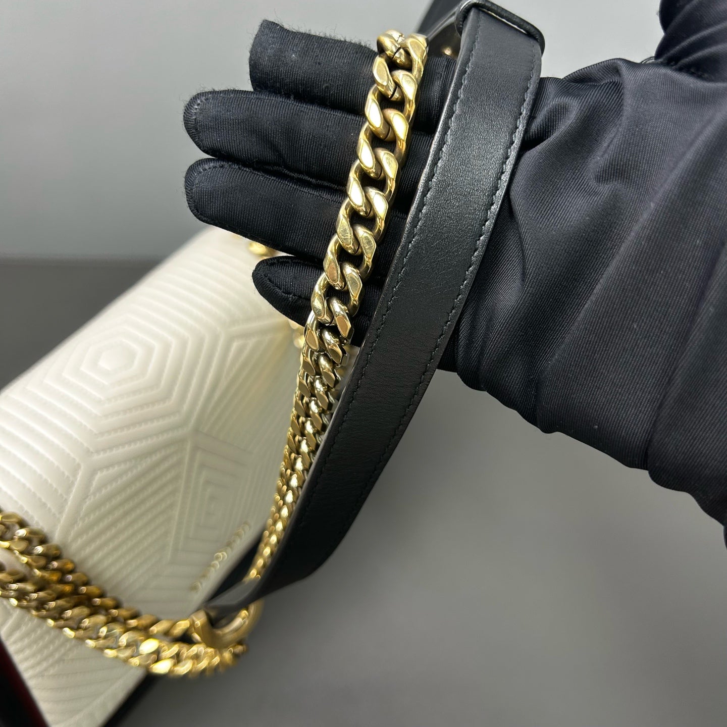 Bvlgari - Serpenti Forever Accordion Bag - Leather - White with Black and Dark Red accents - (small)
