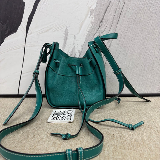 Loewe - Mini Hammock Bag - Grained calfskin leather - Green - (mini)