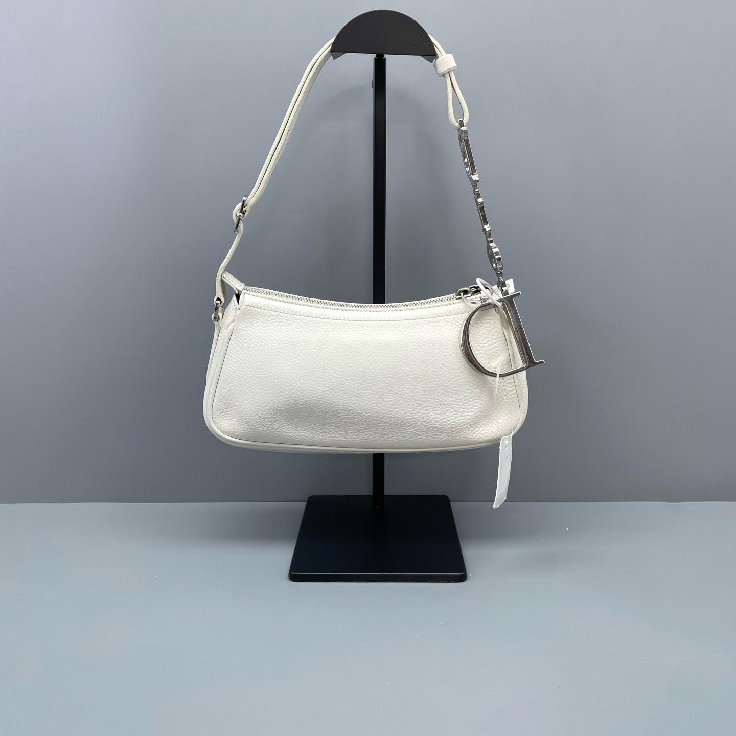 Dior - Vintage Large D-Charm Shoulder Bag - Leather - White - (mini)